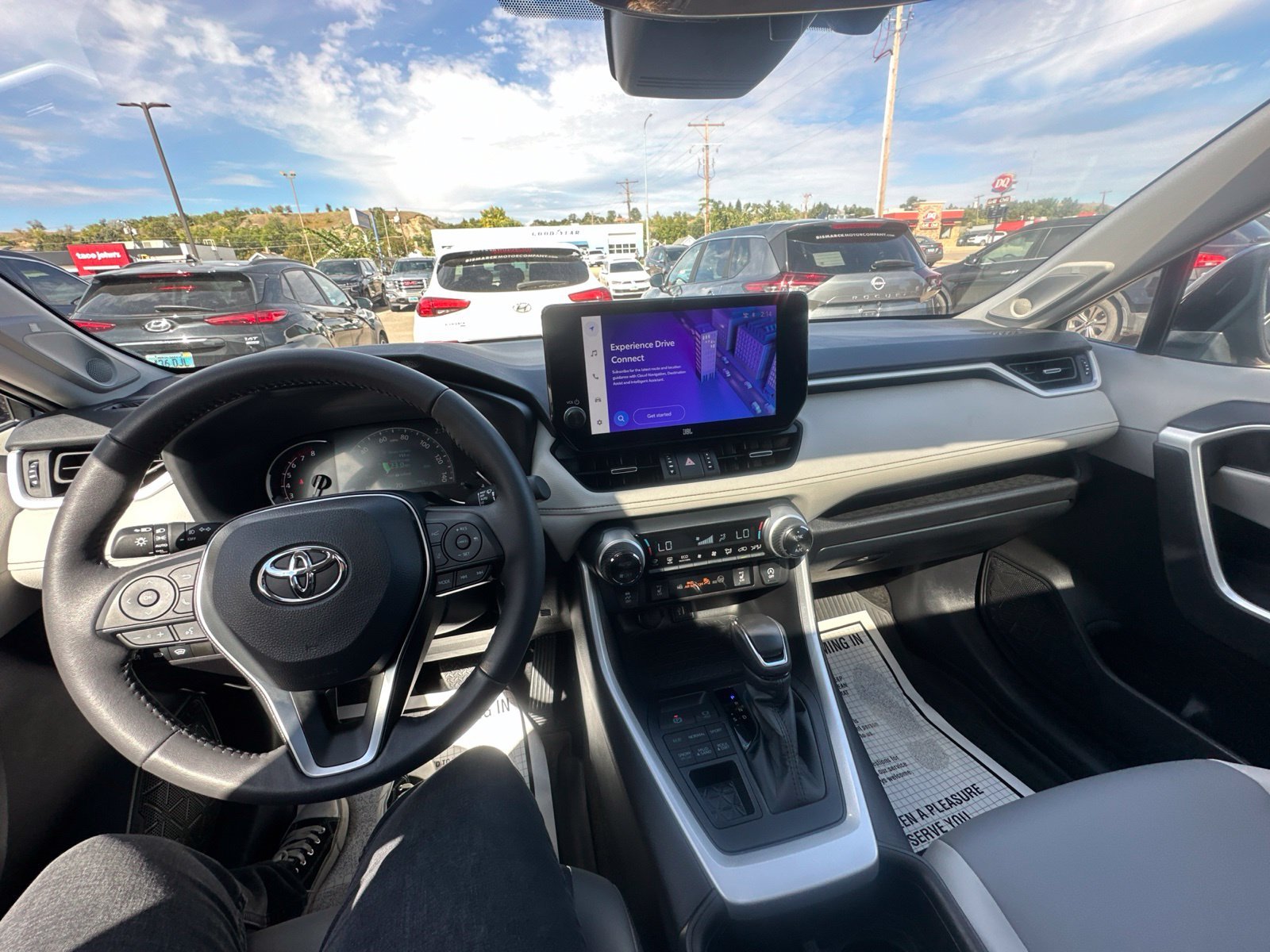 Used 2025 Blue Toyota XLE Premium image 45