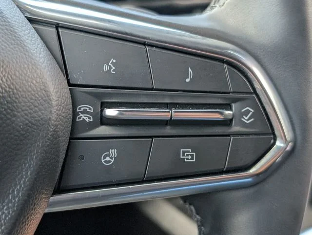 Used 2025 Summit White Chevrolet LT image 24