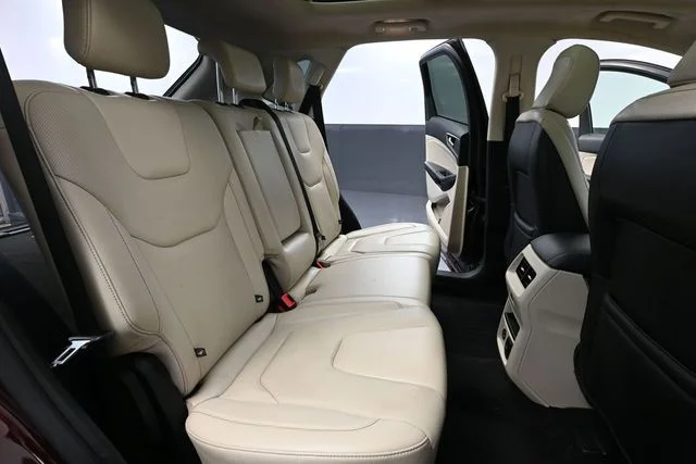 2021 Ford Edge Titanium - Photo 42