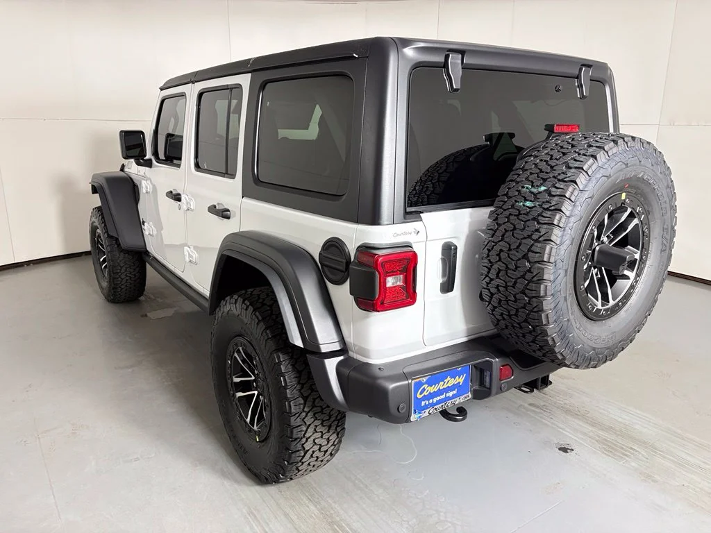 New 2027 White Jeep Willys 392 image 6