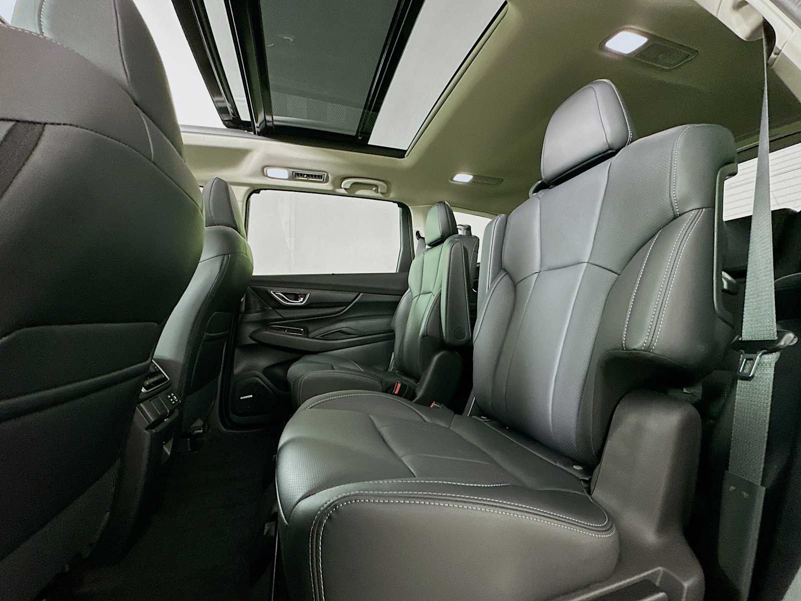 New 2026 AUTUMN GREEN METALLIC Subaru Limited 7-Passenger image 23