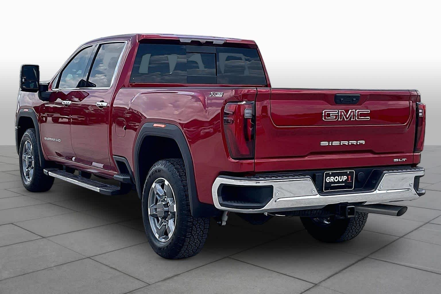Used 2025 Volcanic Red Tintcoat GMC SLT image 12