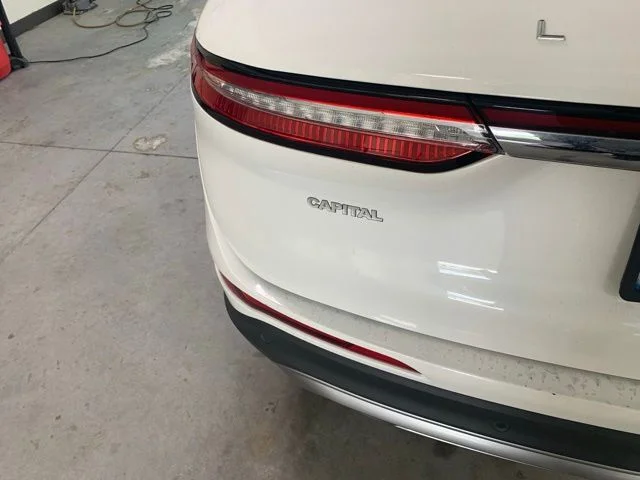 Used 2020 White Lincoln Reserve image 7