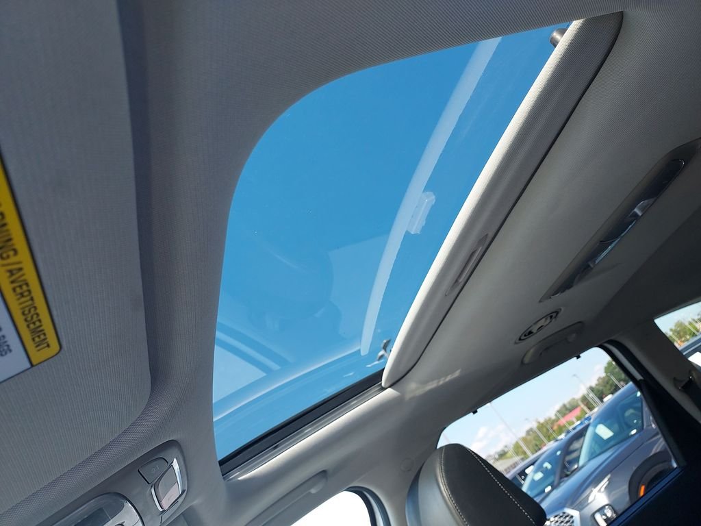 Used 2025 White Kia EX image 24
