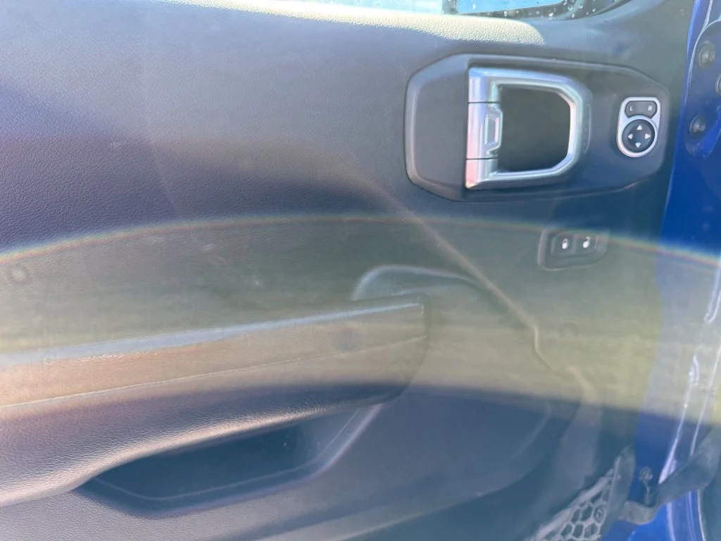 Used 2019 Blue Jeep Unlimited Sport S image 5