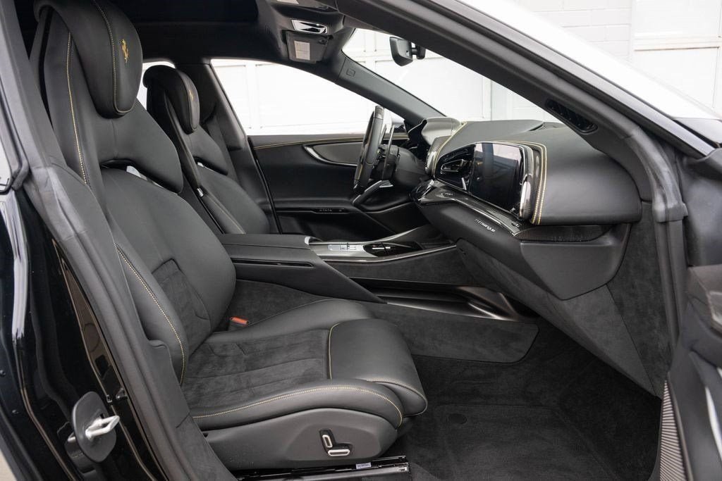Certified Used 2024 Grigio Titanio Metall Ferrari  image 61