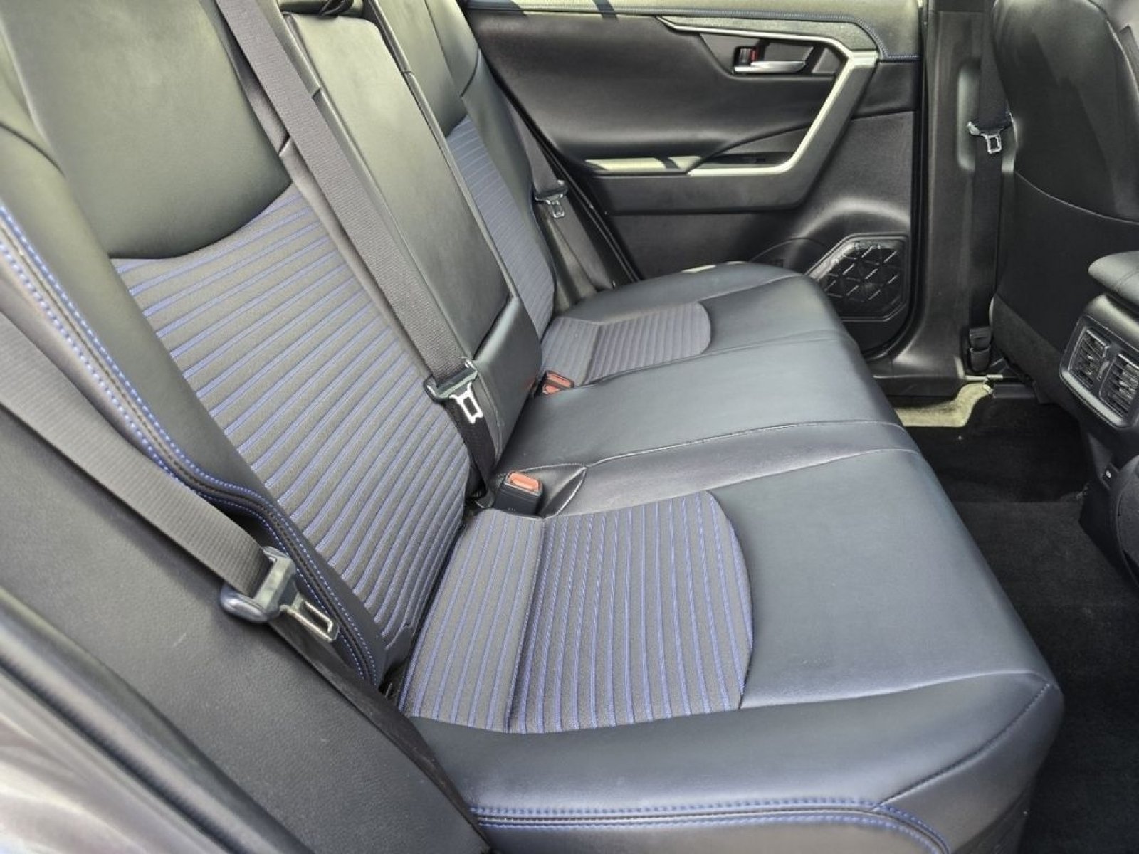 Used 2022 Midnight Black Metallic Toyota XSE image 20
