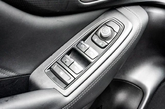 Used 2023 Ice Silver Metallic Subaru Touring image 11