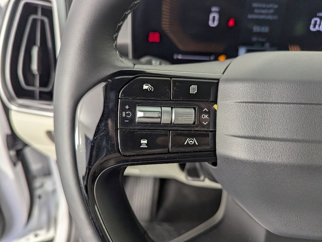 New 2026 Glacial White Pearl Kia EX image 22