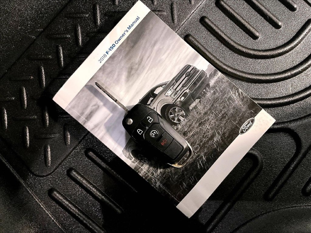 Used 2018 Gray Ford XLT image 31