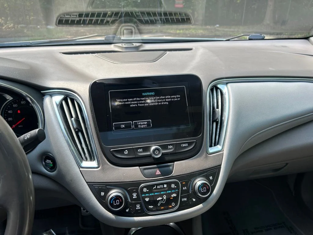 Used 2017 Blue Chevrolet Premier image 18