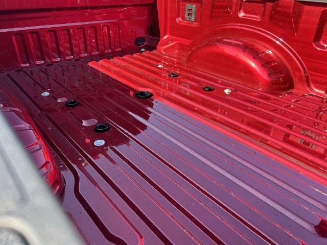 New 2027 Ruby Red Metallic Tinted Clearcoat Ford F-250® Lariat® image 10