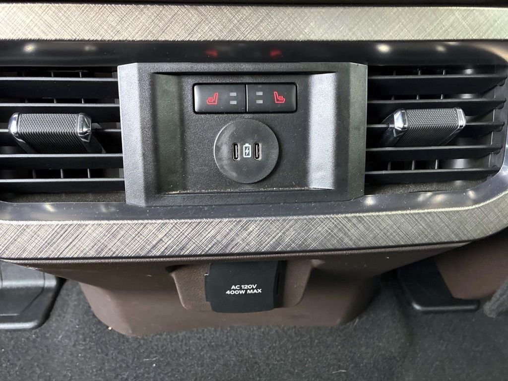 Used 2025 Blue Ford King Ranch image 15