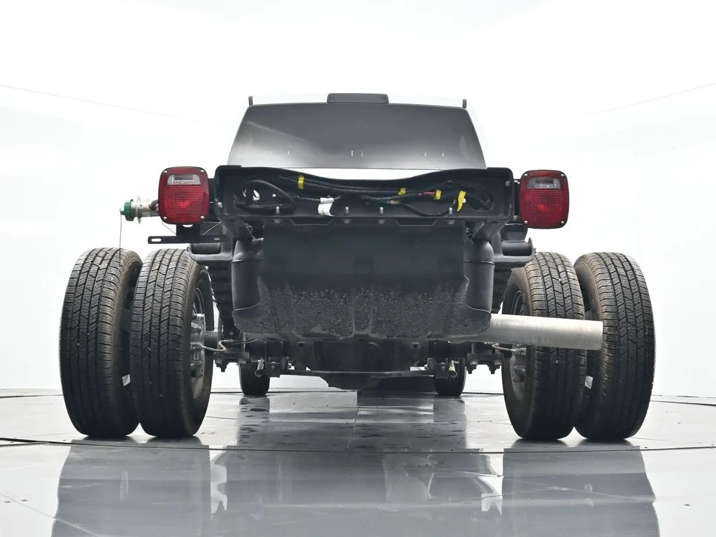 2026 RAM 3500 Chassis Tradesman - Photo 35