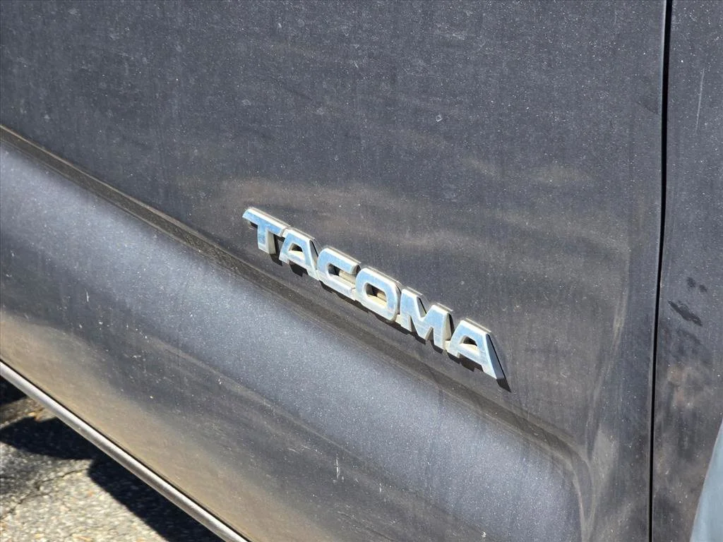 Used 2014 Gray Toyota PreRunner image 13