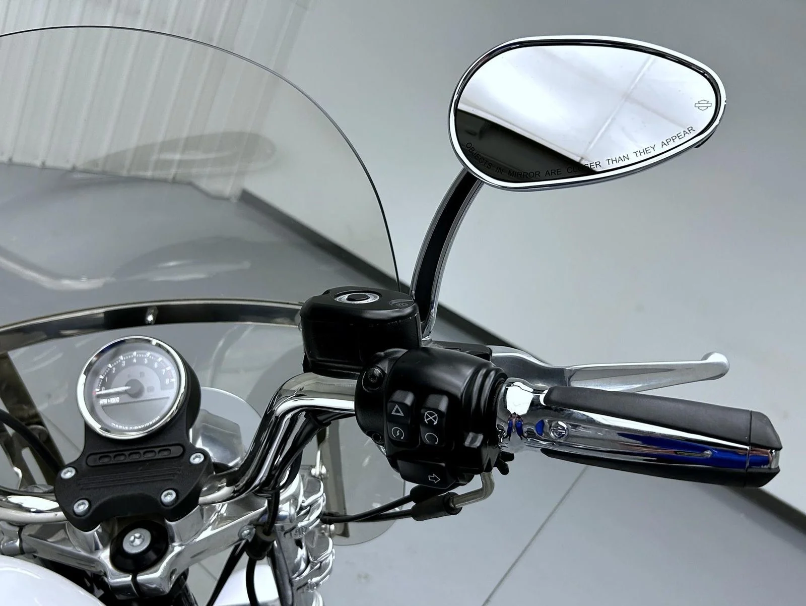 Used 2016 White Harley-Davidson  image 12