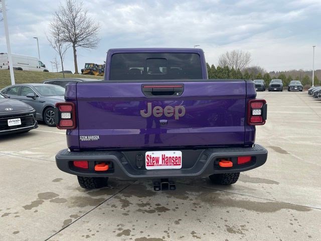 New 2026 Reign Jeep Mojave image 4