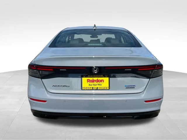 New 2026 Urban Gray Pearl Honda Touring image 7