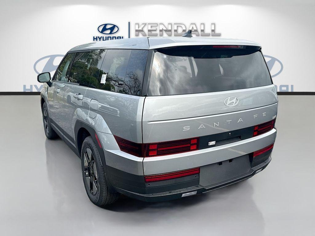 New 2026 Shimmering Silver Hyundai SE image 4