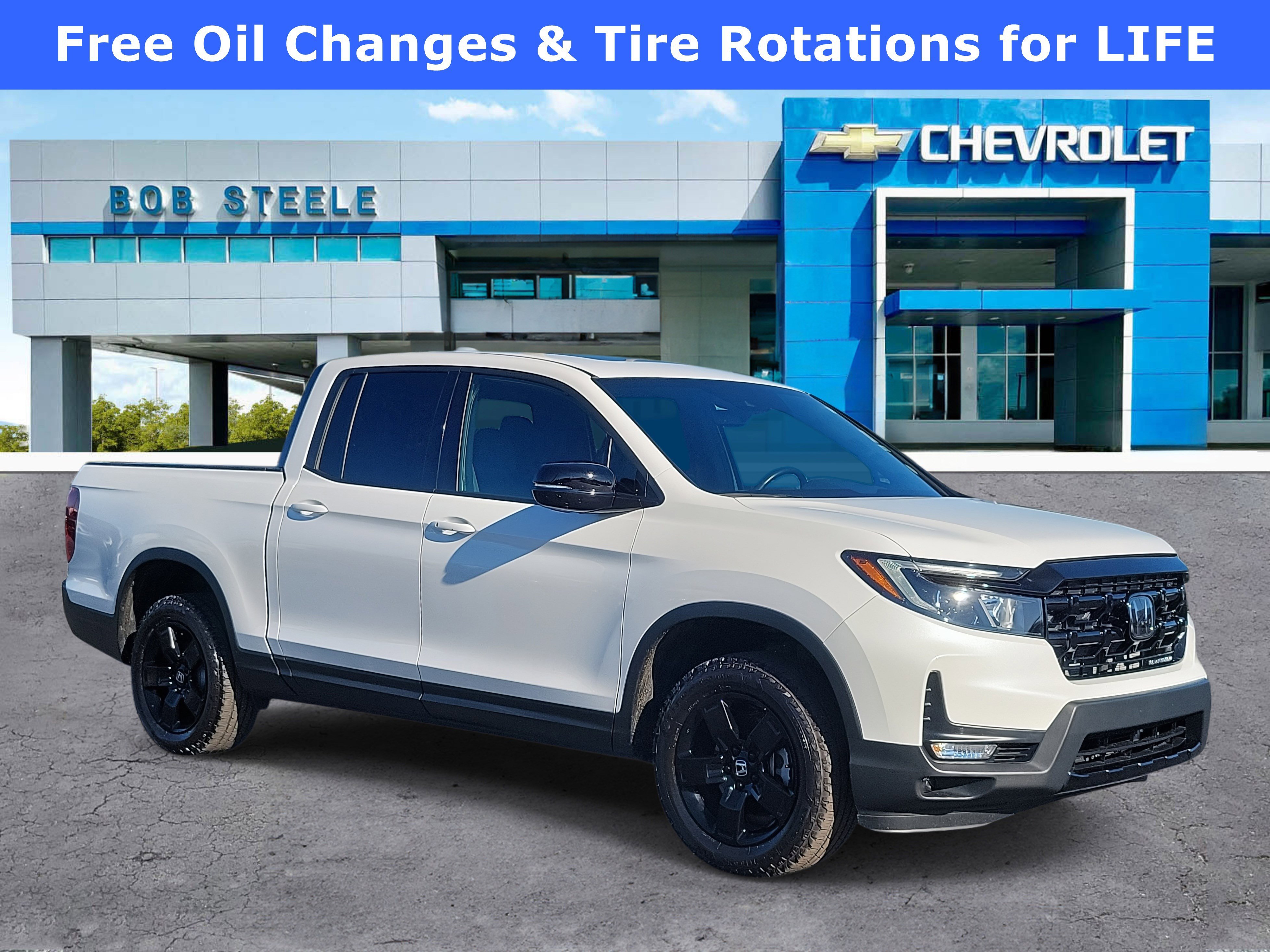 2025 Honda Ridgeline Black Edition's photo
