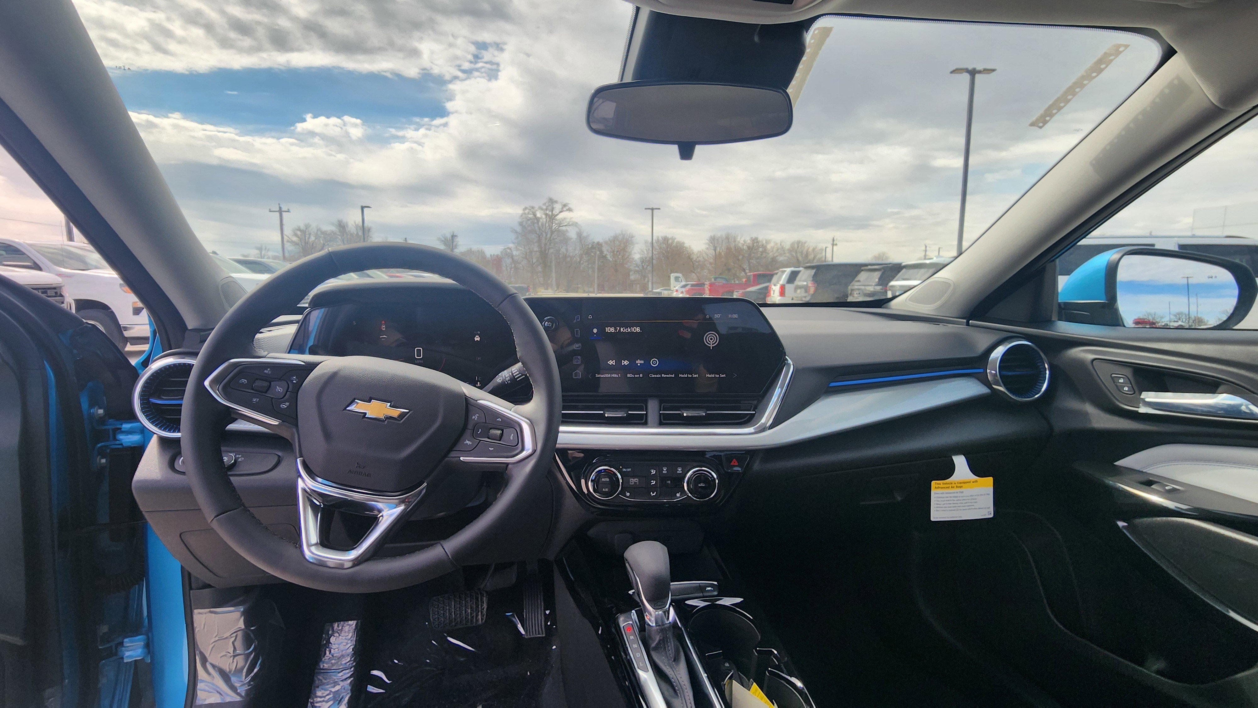 2026 Chevrolet Trax LT - Photo 17