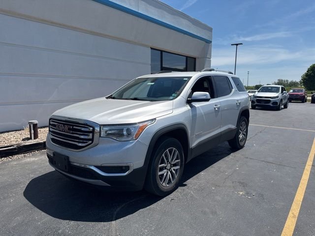Used 2018 Quicksilver Metallic GMC SLE-2 image 1