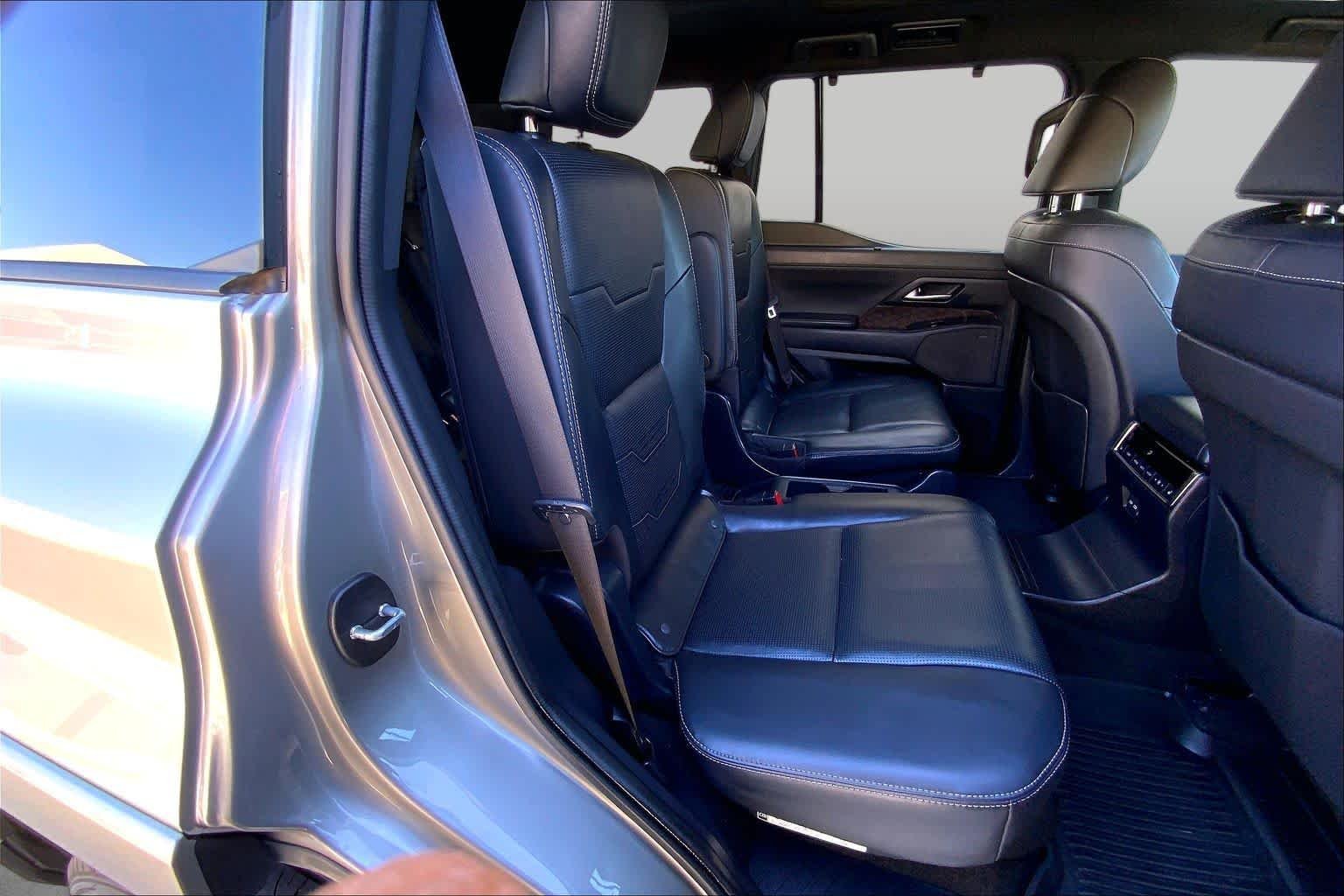 Used 2025 Atomic Silver Lexus Luxury+ image 38