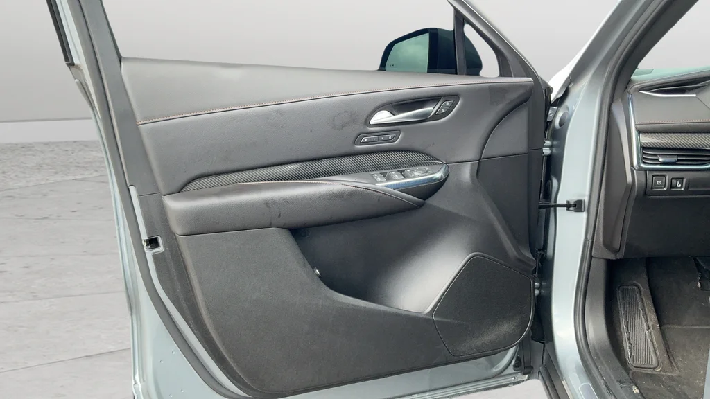 Used 2023 Silver Cadillac Sport image 18
