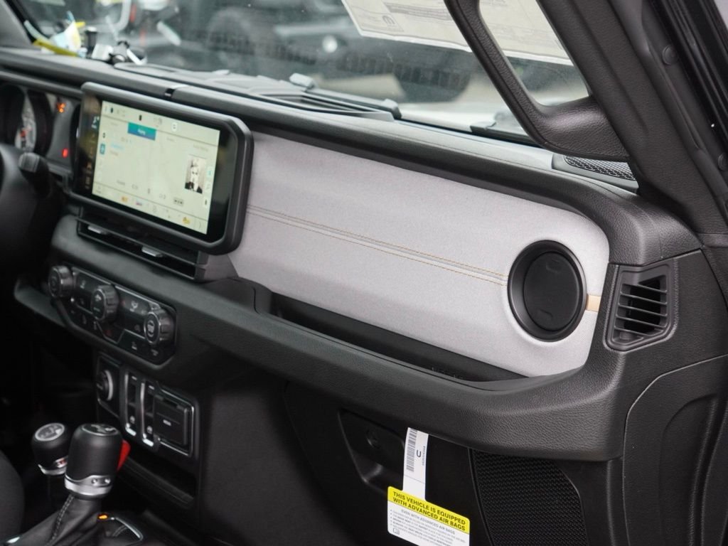 New 2026 Black Clear-Coat Exterior Paint Jeep Sport image 22