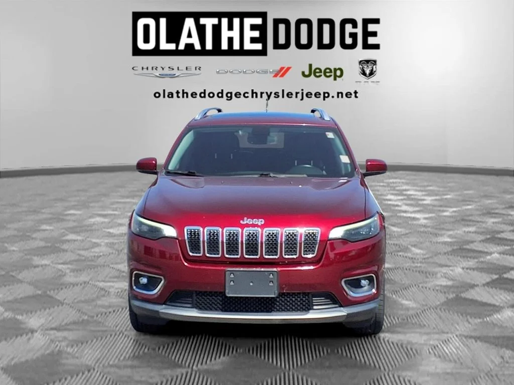 Used 2019 Red Jeep Limited image 30