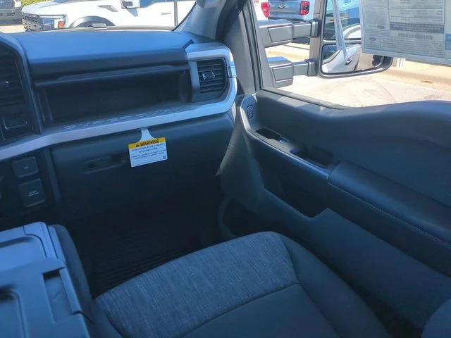 New 2026 Oxford White Ford F-250® XLT image 17