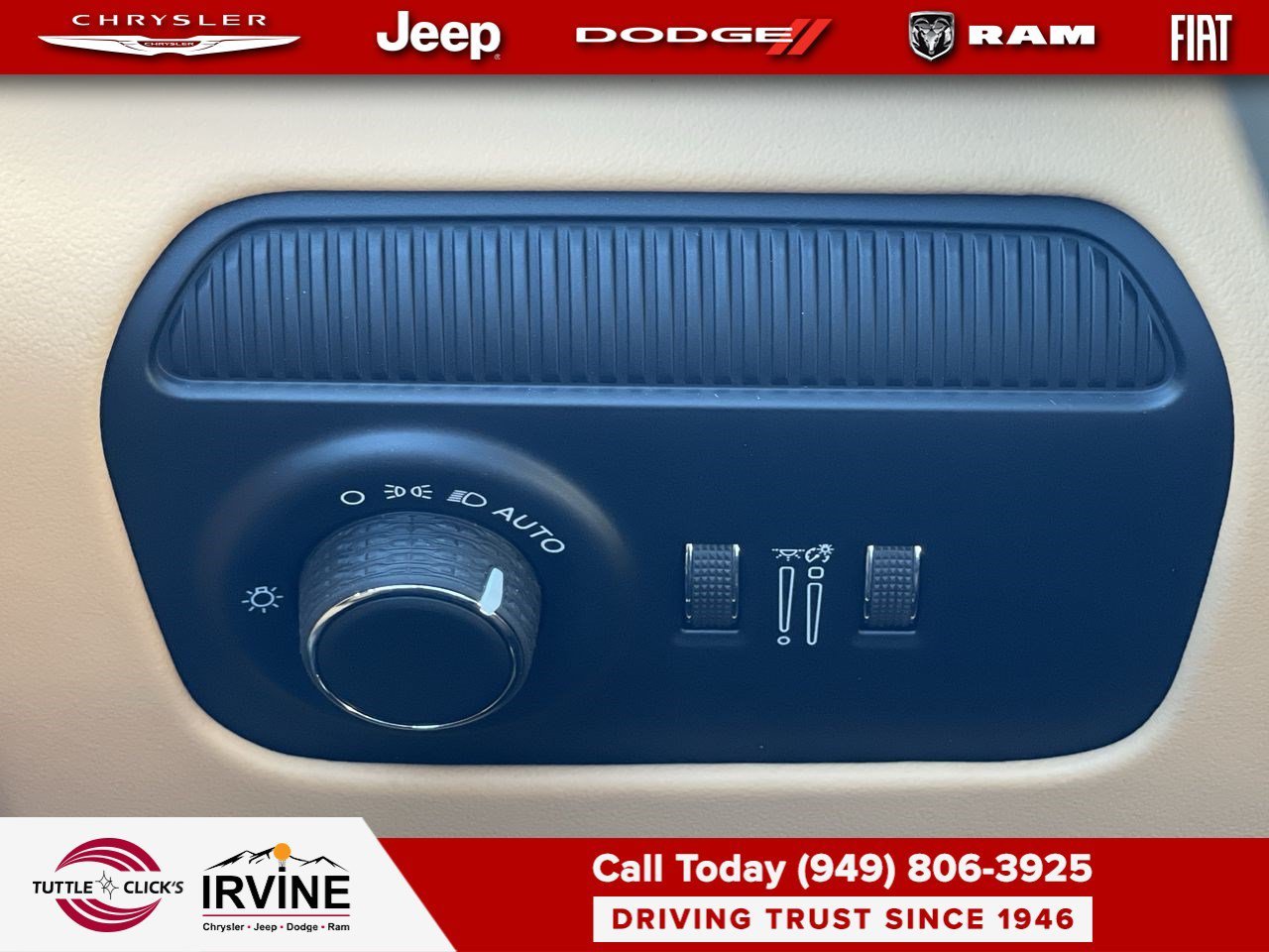 New 2026 High Gloss Black Exterior Paint Jeep Summit Reserve image 23
