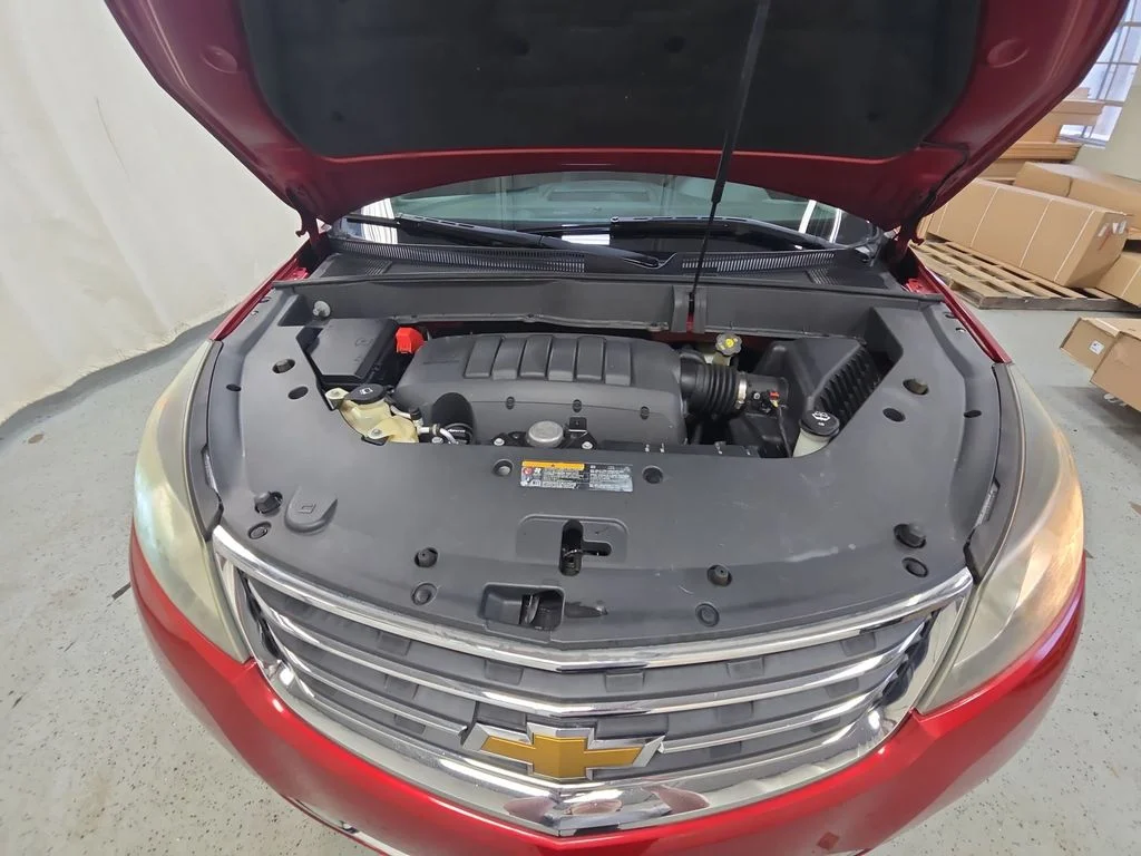 Used 2014 Crystal Red Tint Chevrolet LTZ image 39