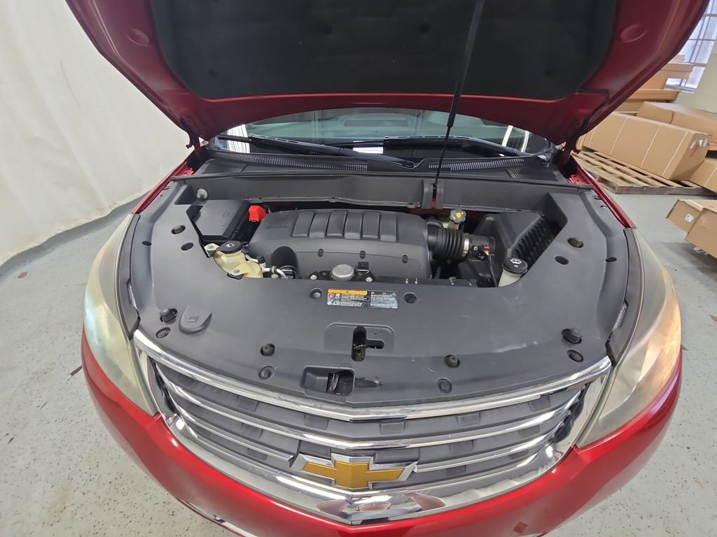 Used 2014 Crystal Red Tint Chevrolet LTZ image 38