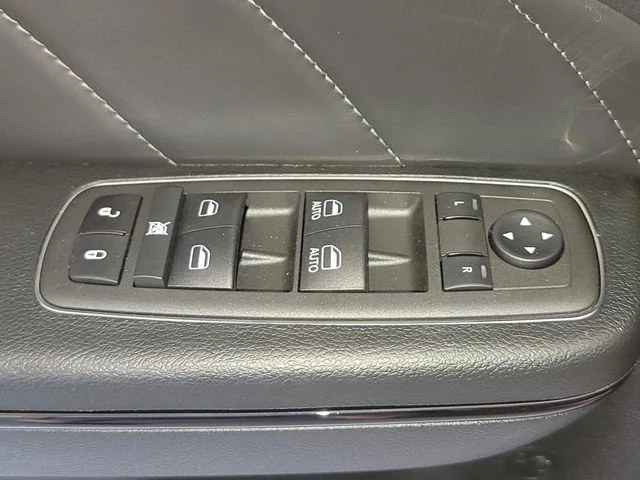 Used 2022 Red Dodge R/T image 33