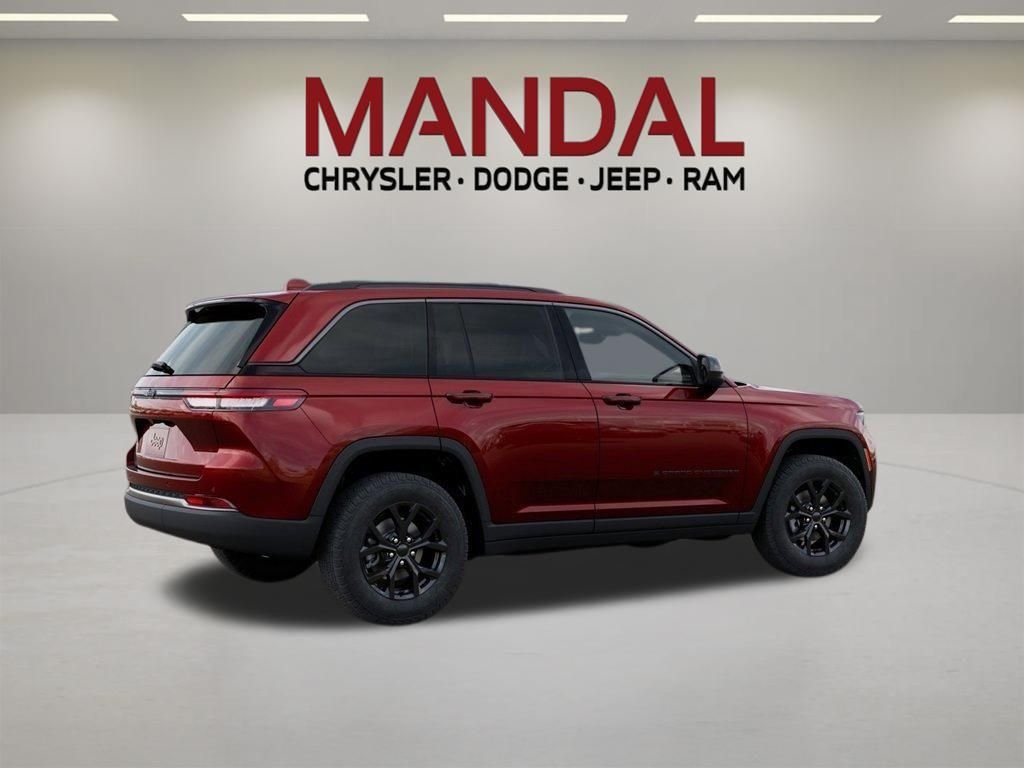 New 2026 Velvet Red Pearl-Coat Exterior Paint Jeep Laredo Altitude image 4
