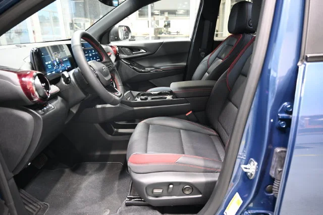 2027 Chevrolet Equinox RS - Photo 9