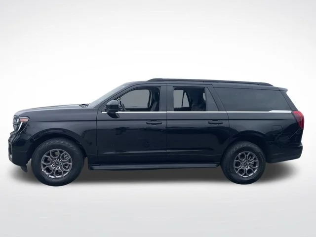 Used 2025 Black Ford Active image 2