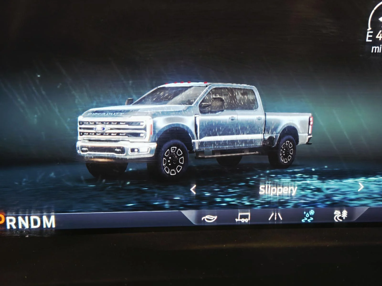 Used 2024 Iconic Silver Ford LARIAT image 41