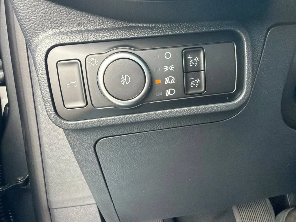 New 2027 Carbonized Gray Metallic Ford ST-Line image 26
