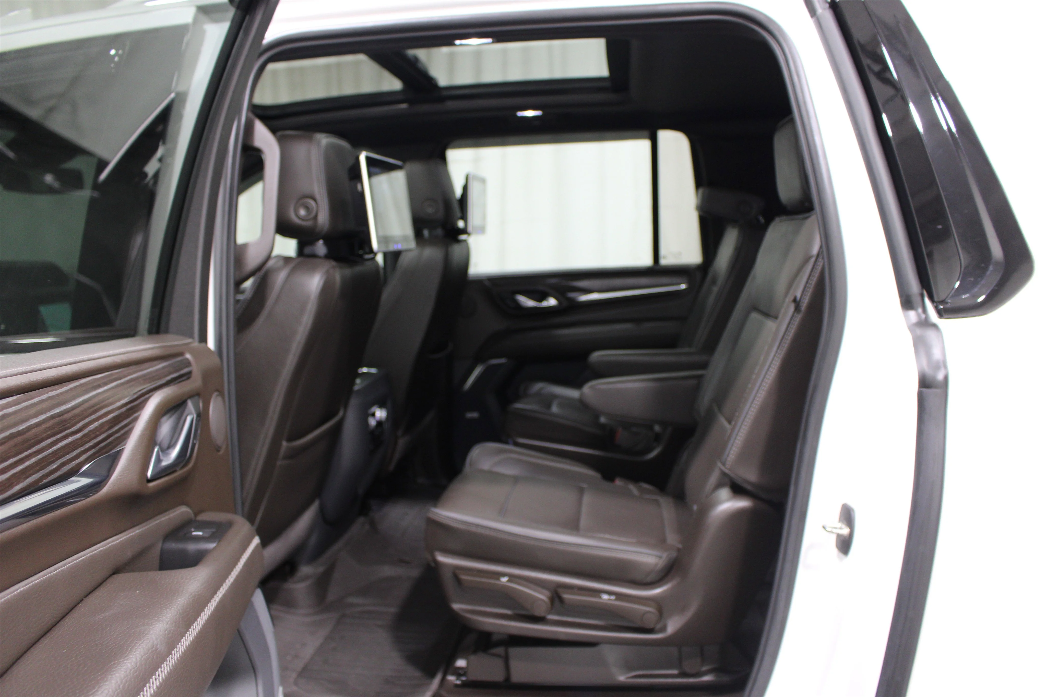 2023 GMC Yukon XL Denali - Photo 20