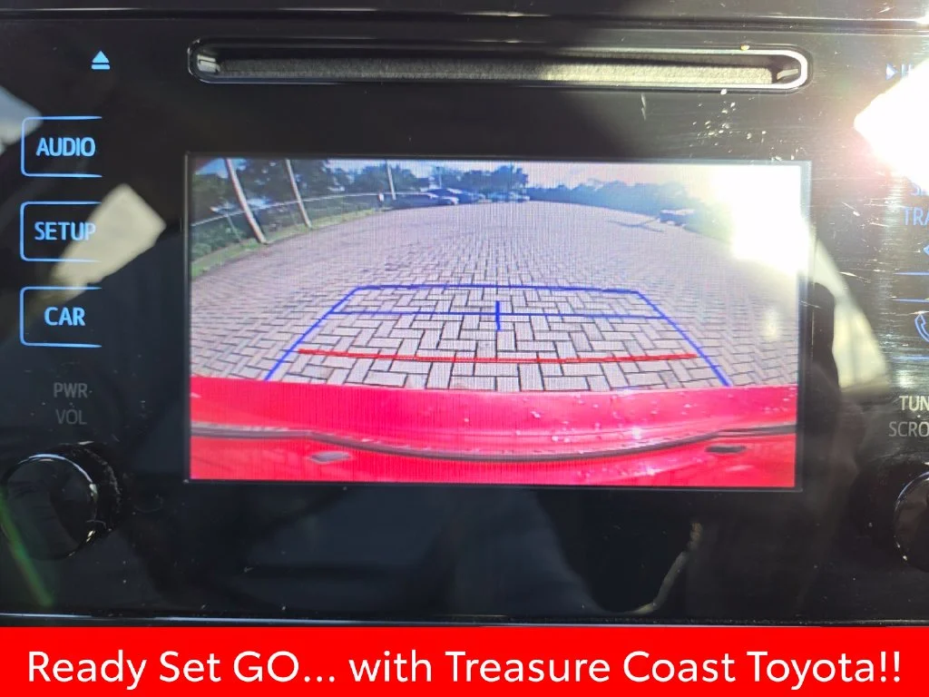 Used 2018 Red Toyota LE image 33