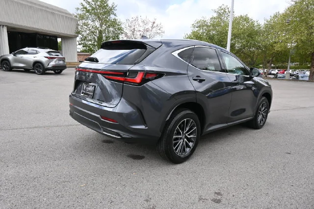 2026 Lexus NX 350 - Photo 3