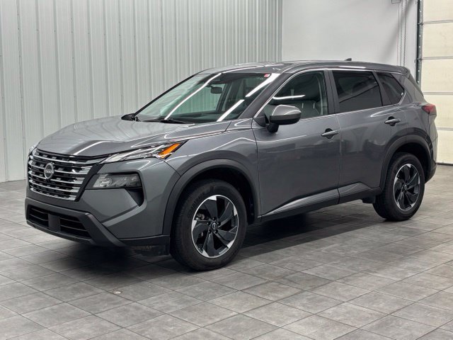 Used 2025 Gray Nissan SV image 5