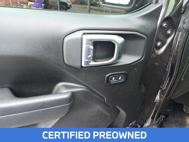 Used 2025 Gray Jeep Sport image 7
