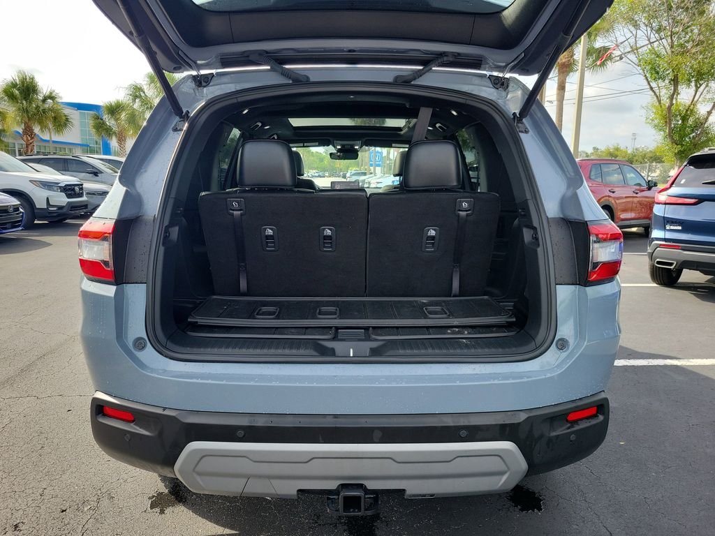 2025 Honda Pilot TrailSport - Photo 12