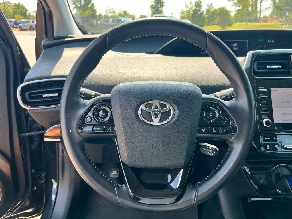Used 2022 Black Toyota XLE image 15