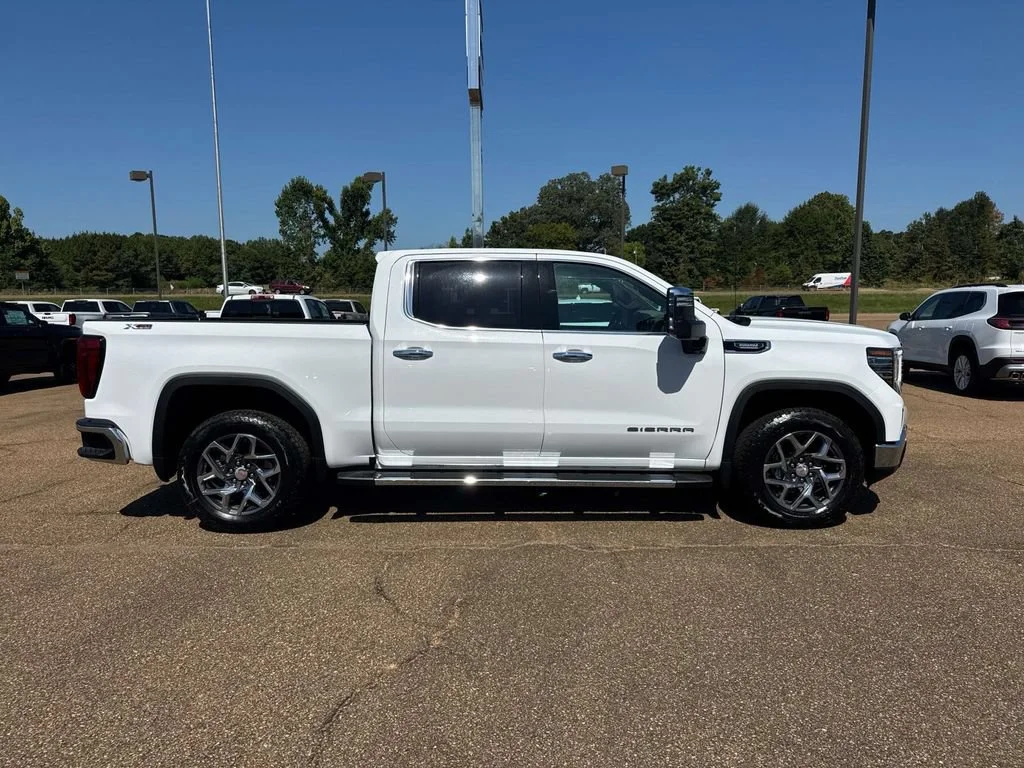 New 2026 Summit White GMC SLT image 12