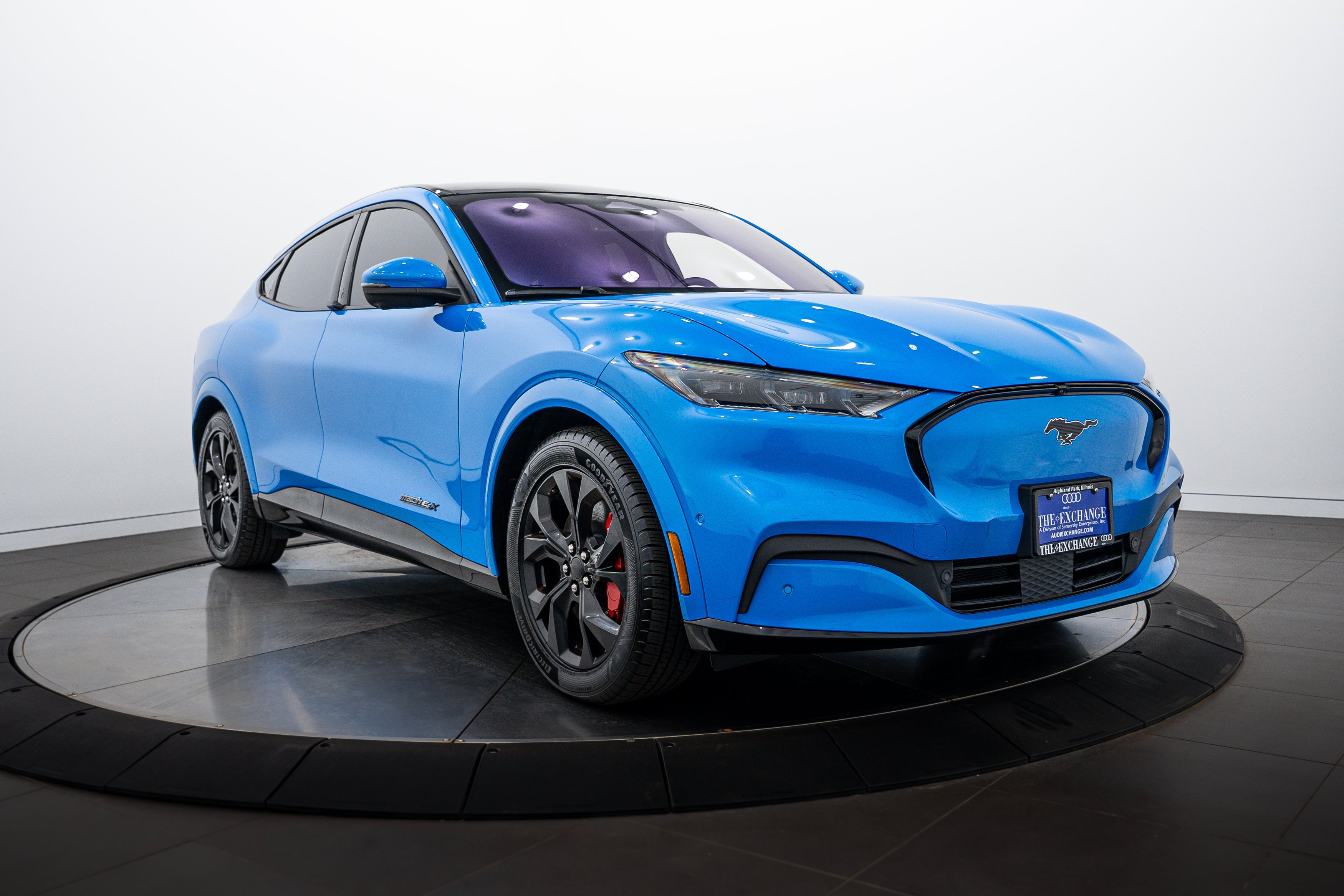 Used 2021 Ford Mustang Mach-E Premium AWD First Edition with VIN 3FMTK3SU7MMA07647 for sale in Highland Park, IL