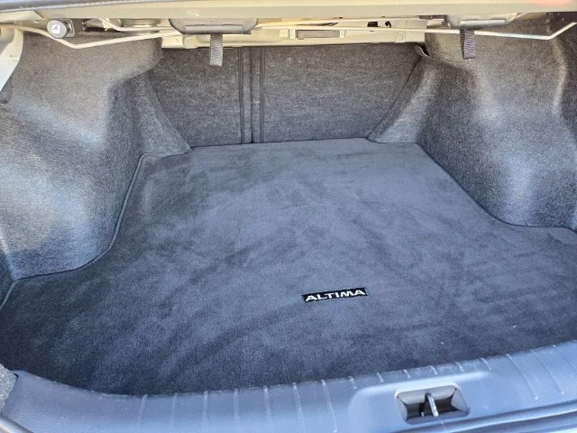 Used 2025 Gray Nissan SR image 20